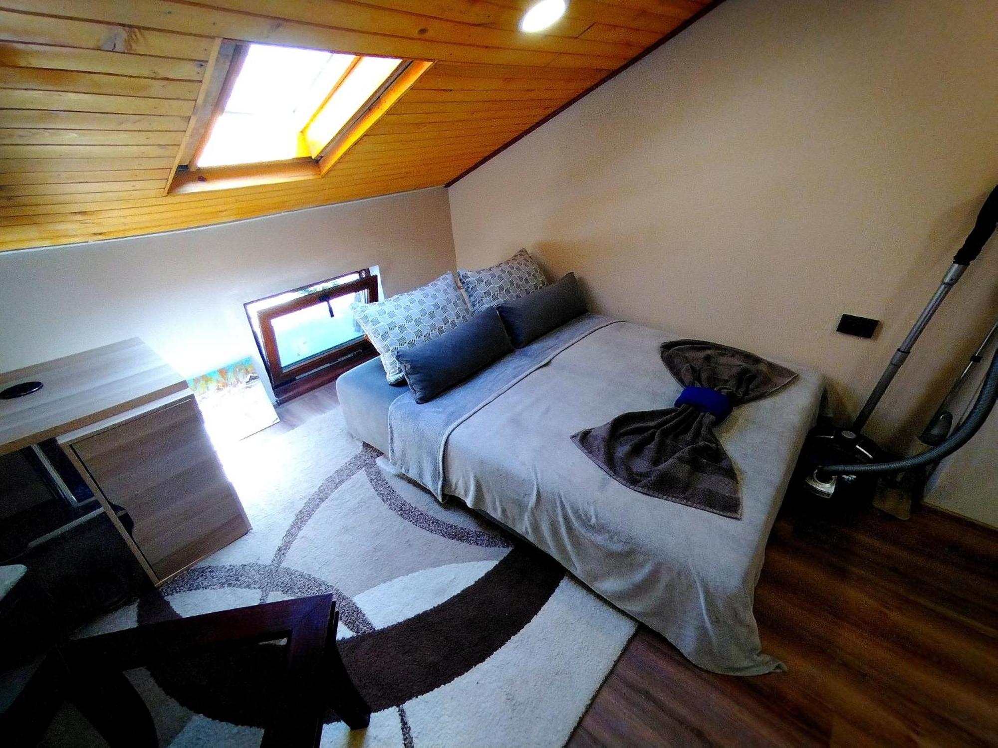 Low Budget Apartment With Breakfast #3 فارنا المظهر الخارجي الصورة